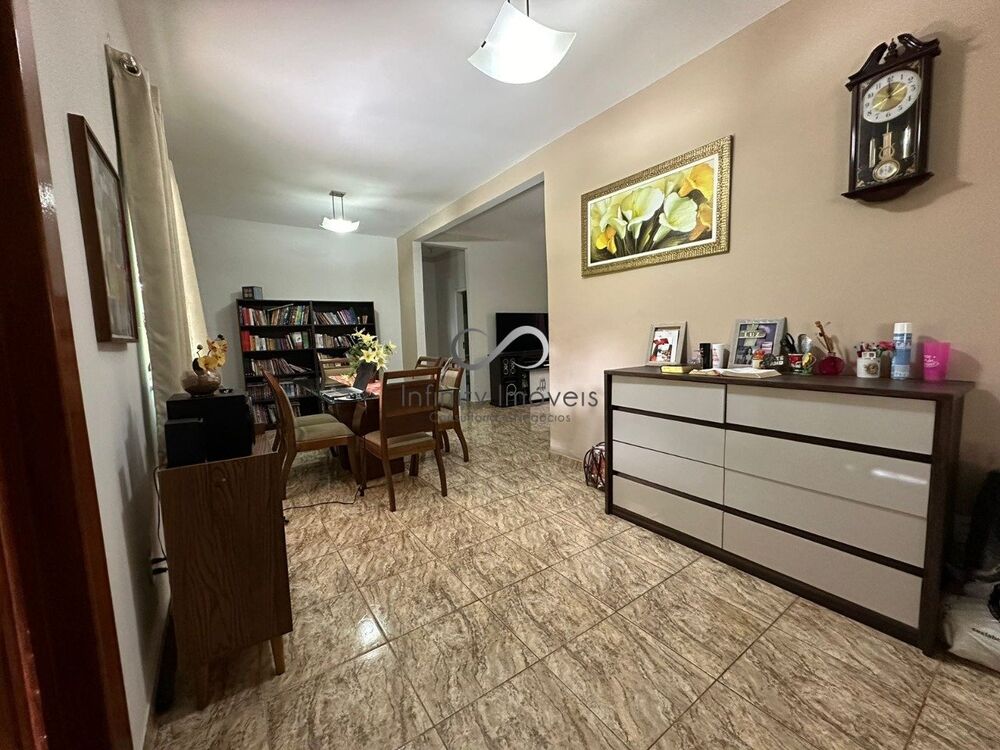 Casa, 3 quartos, 253 m² - Foto 9