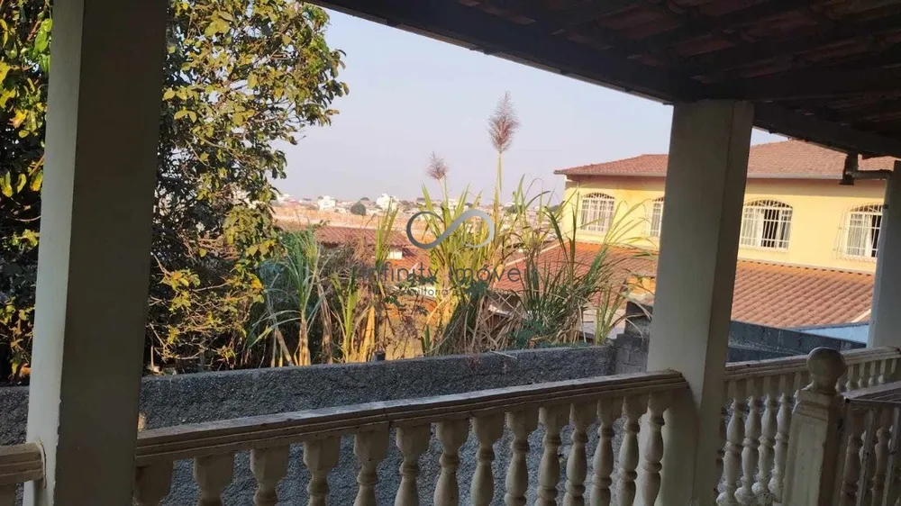Casa, 4 quartos, 236 m² - Foto 12