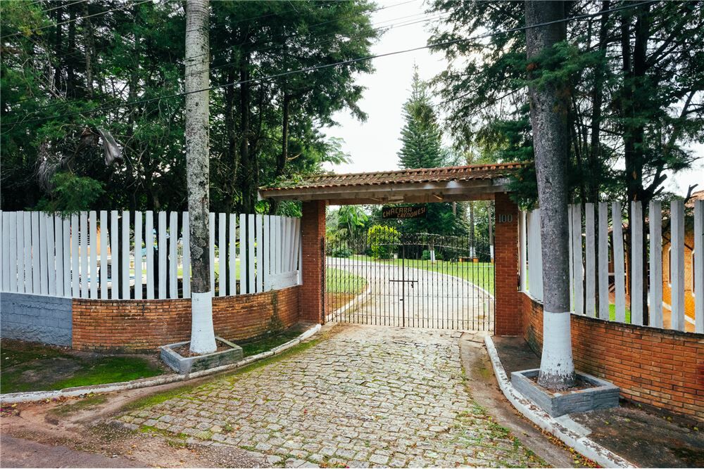 Sítio à venda com 8 quartos, 875m² - Foto 1
