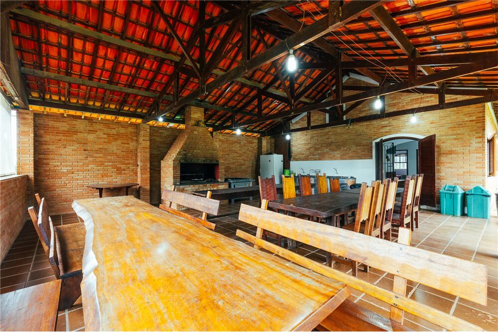 Sítio à venda com 8 quartos, 875m² - Foto 17