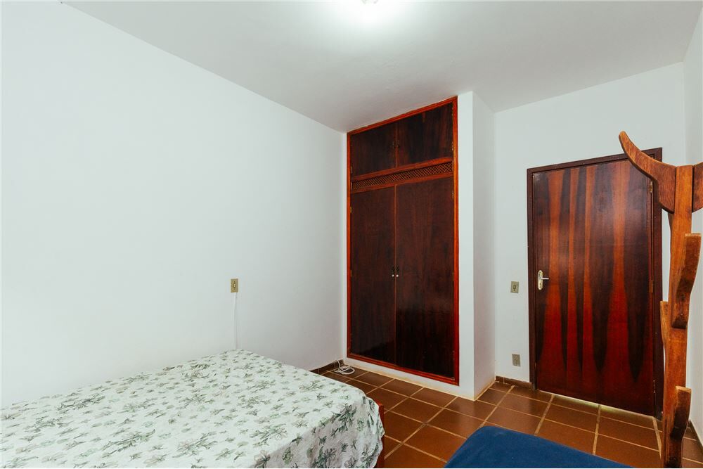 Sítio à venda com 8 quartos, 875m² - Foto 11