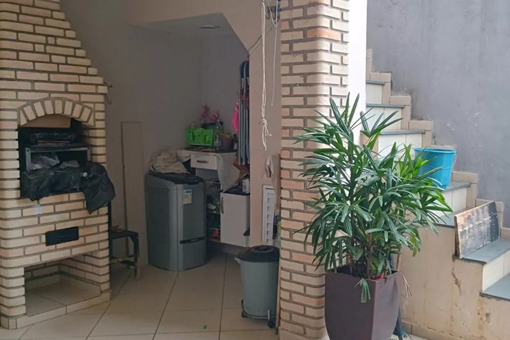 Casa à venda com 3 quartos, 135m² - Foto 3