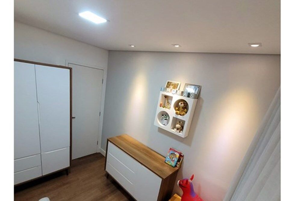 Apartamento à venda com 3 quartos, 73m² - Foto 3
