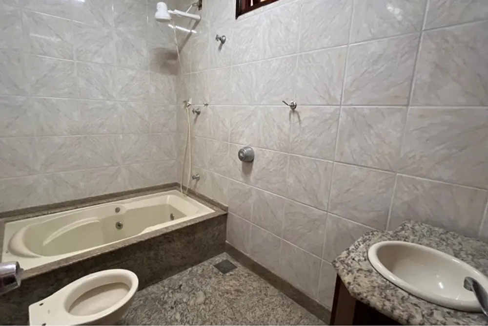 Casa, 4 quartos, 230 m² - Foto 4