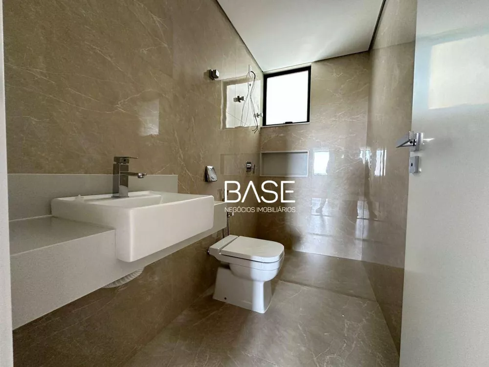 Cobertura, 4 quartos, 236 m² - Foto 3