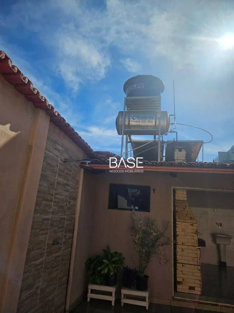 Casa, 3 quartos, 200 m² - Foto 2