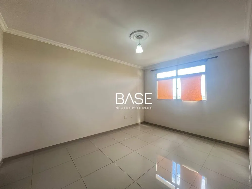 Apartamento, 3 quartos, 100 m² - Foto 2