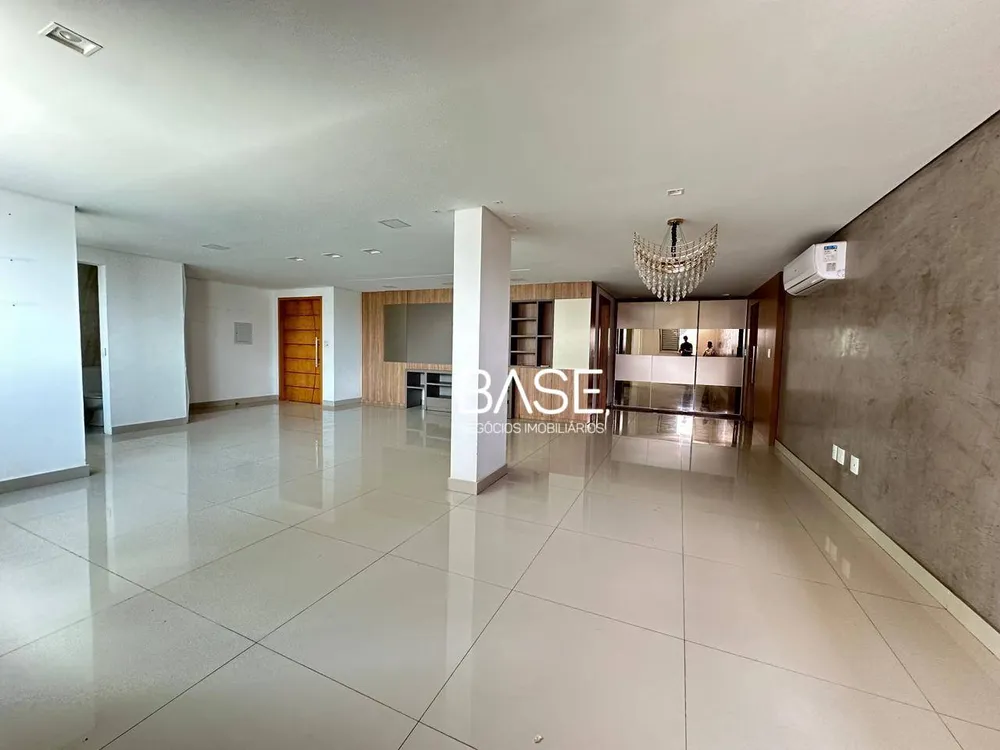 Apartamento, 4 quartos, 230 m² - Foto 1