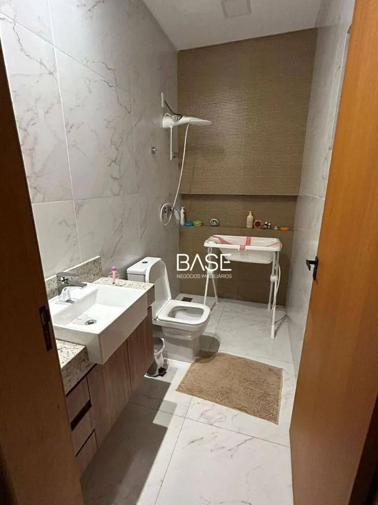 Casa, 4 quartos, 248 m² - Foto 11