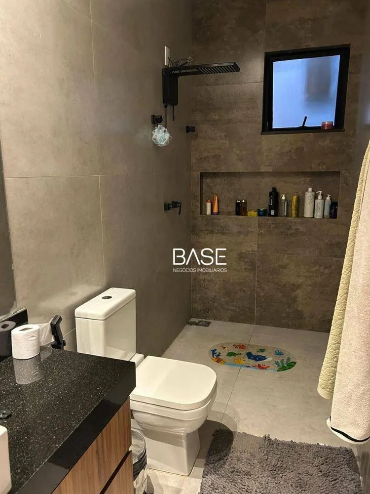 Casa, 4 quartos, 248 m² - Foto 10