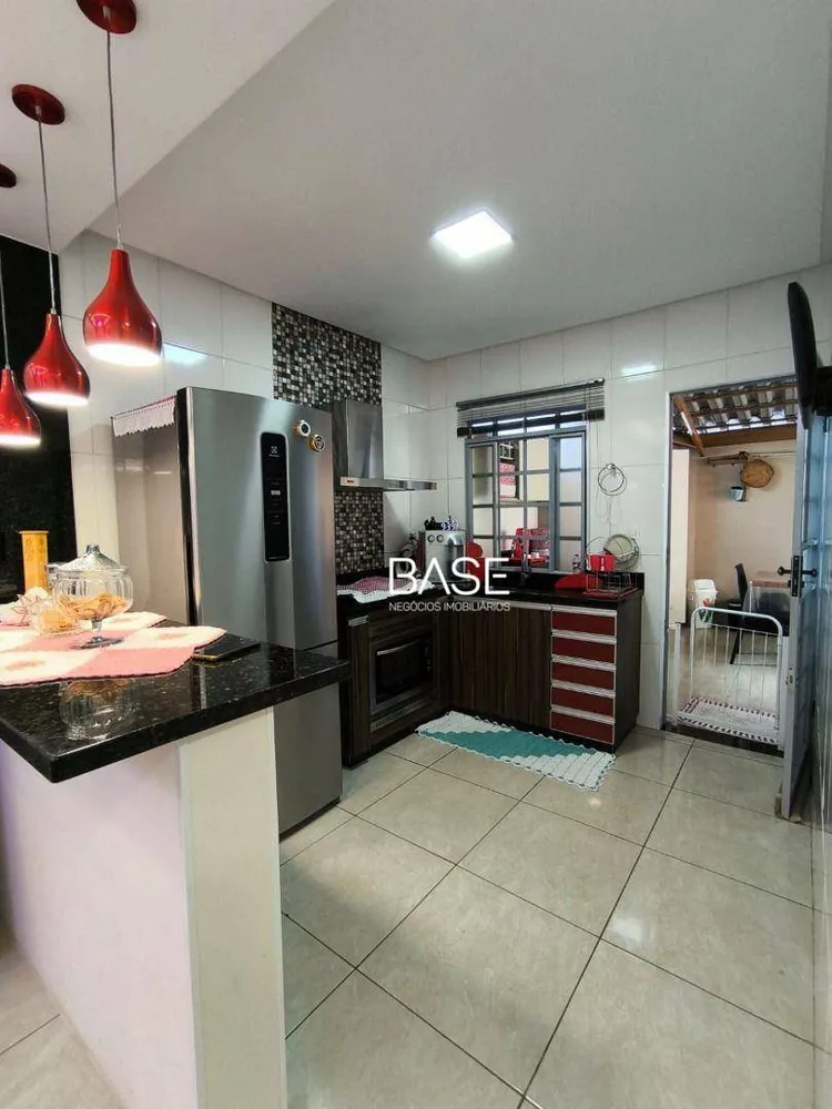 Casa, 3 quartos, 140 m² - Foto 4