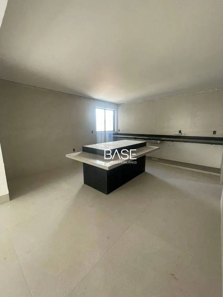 Apartamento, 3 quartos, 172 m² - Foto 1
