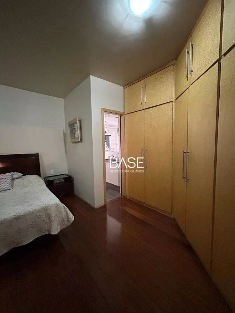 Apartamento, 4 quartos, 196 m² - Foto 4