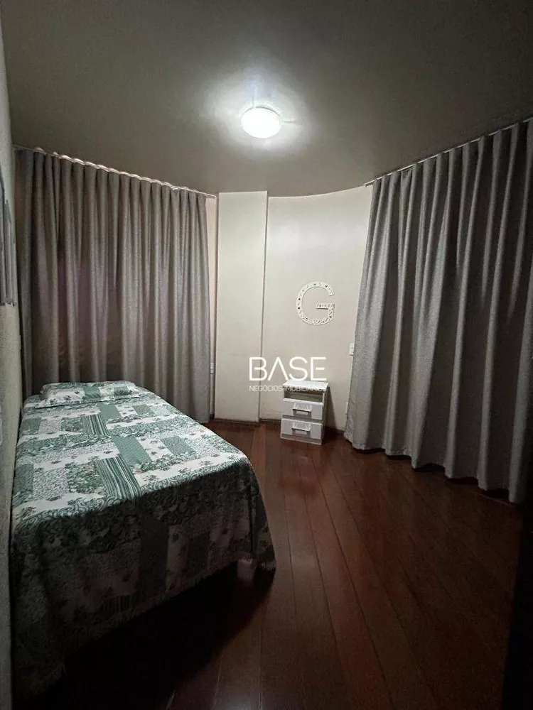 Apartamento, 4 quartos, 196 m² - Foto 1