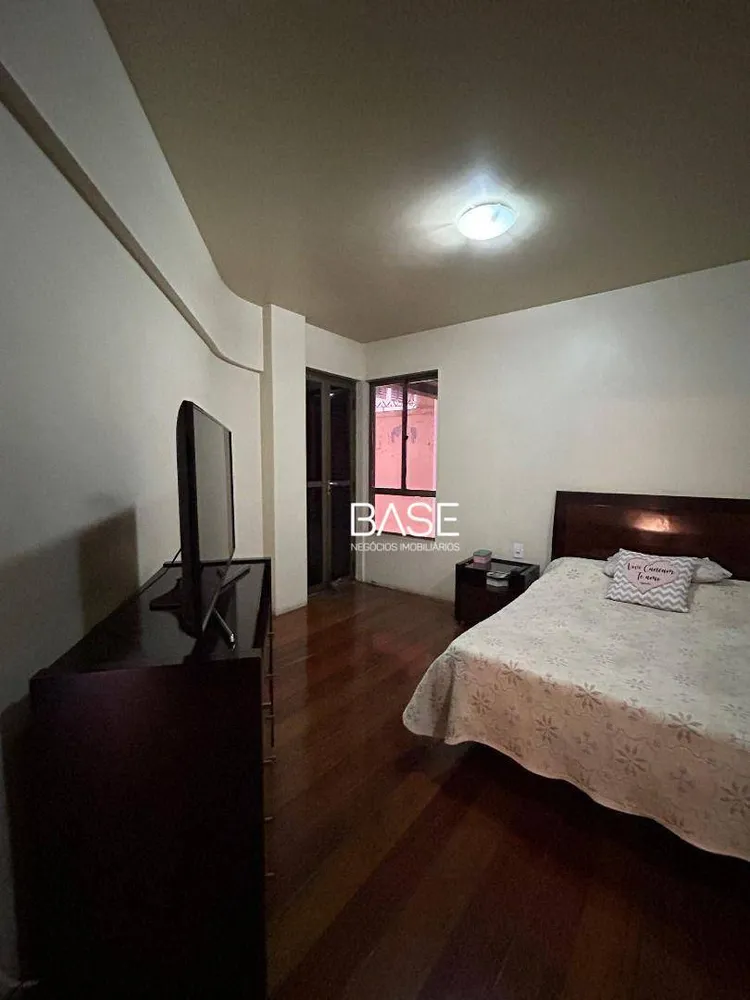 Apartamento, 4 quartos, 196 m² - Foto 2
