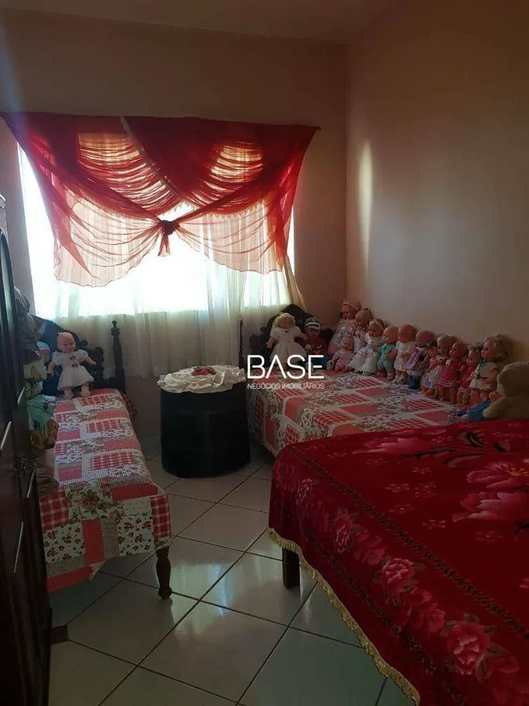 Casa, 3 quartos, 127 m² - Foto 1
