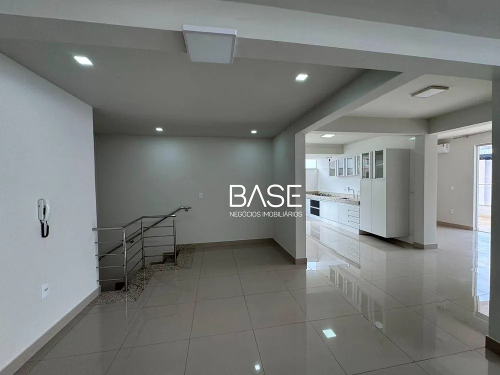 Cobertura, 3 quartos, 217 m² - Foto 13