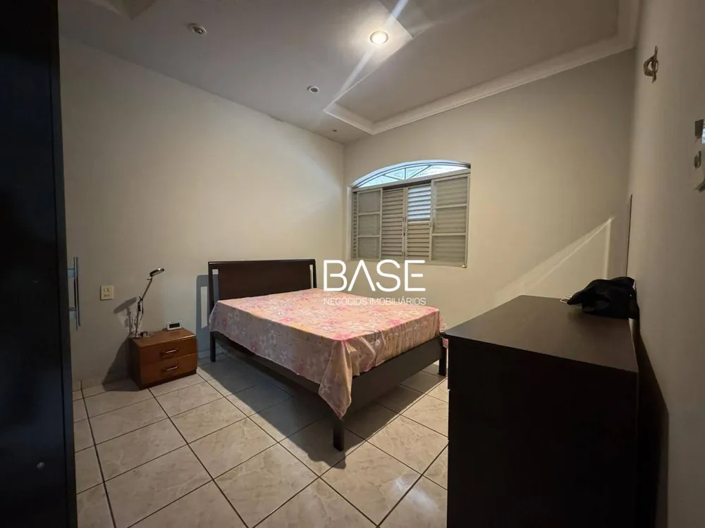 Casa, 3 quartos, 262 m² - Foto 6