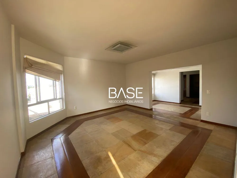 Apartamento, 3 quartos, 210 m² - Foto 1
