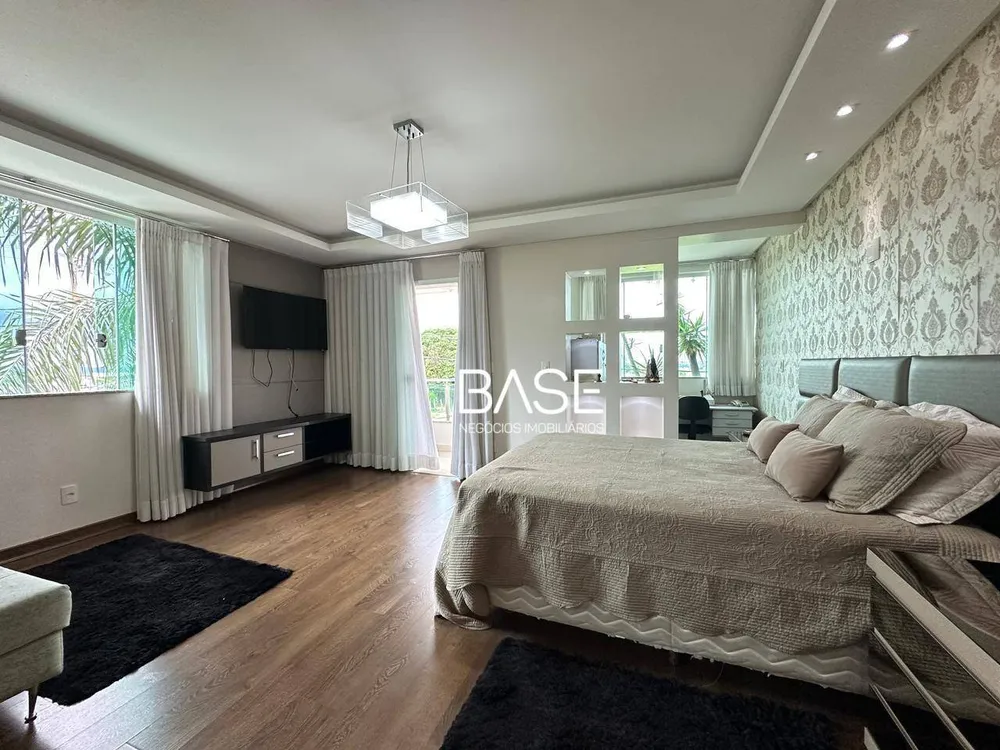 Casa, 4 quartos, 274 m² - Foto 4
