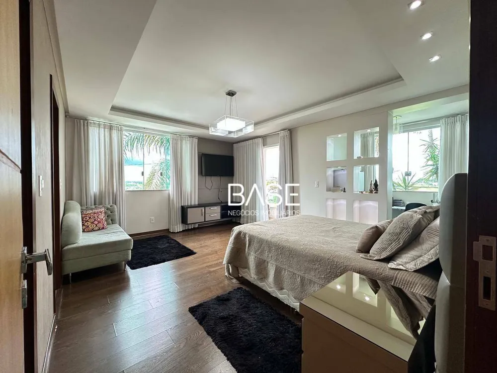 Casa, 4 quartos, 274 m² - Foto 5