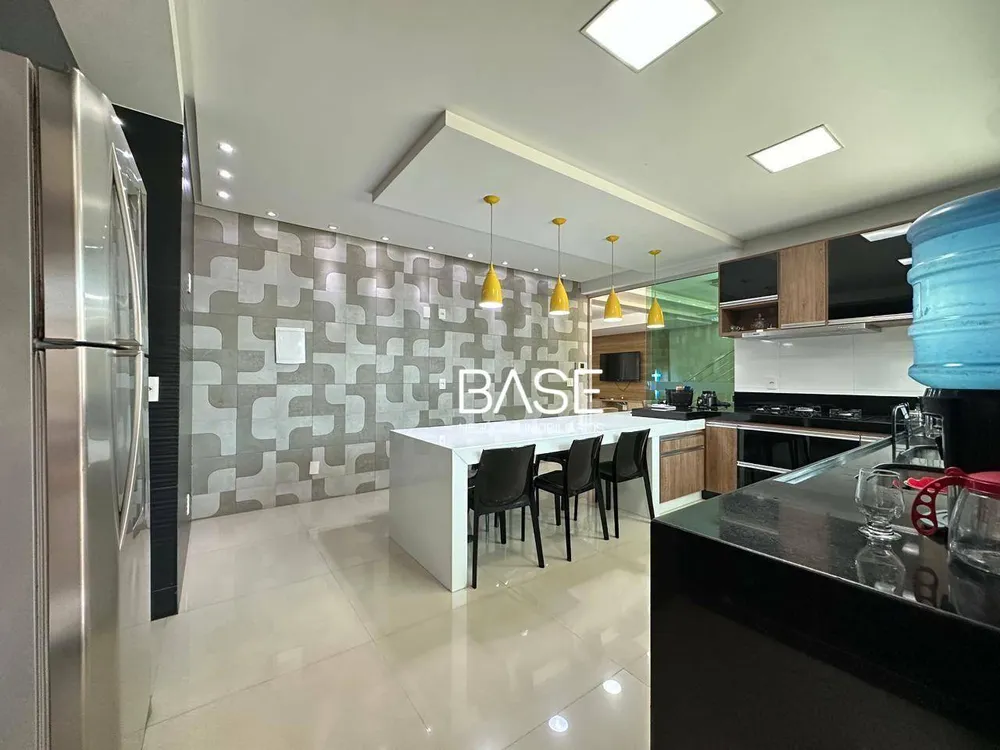 Casa, 4 quartos, 274 m² - Foto 11