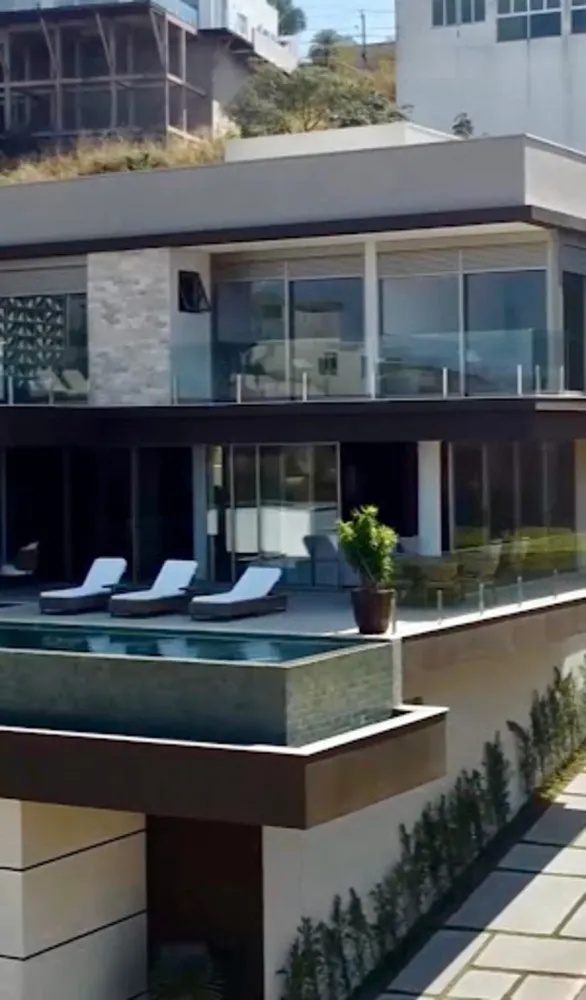 Casa, 8 quartos, 768 m² - Foto 9