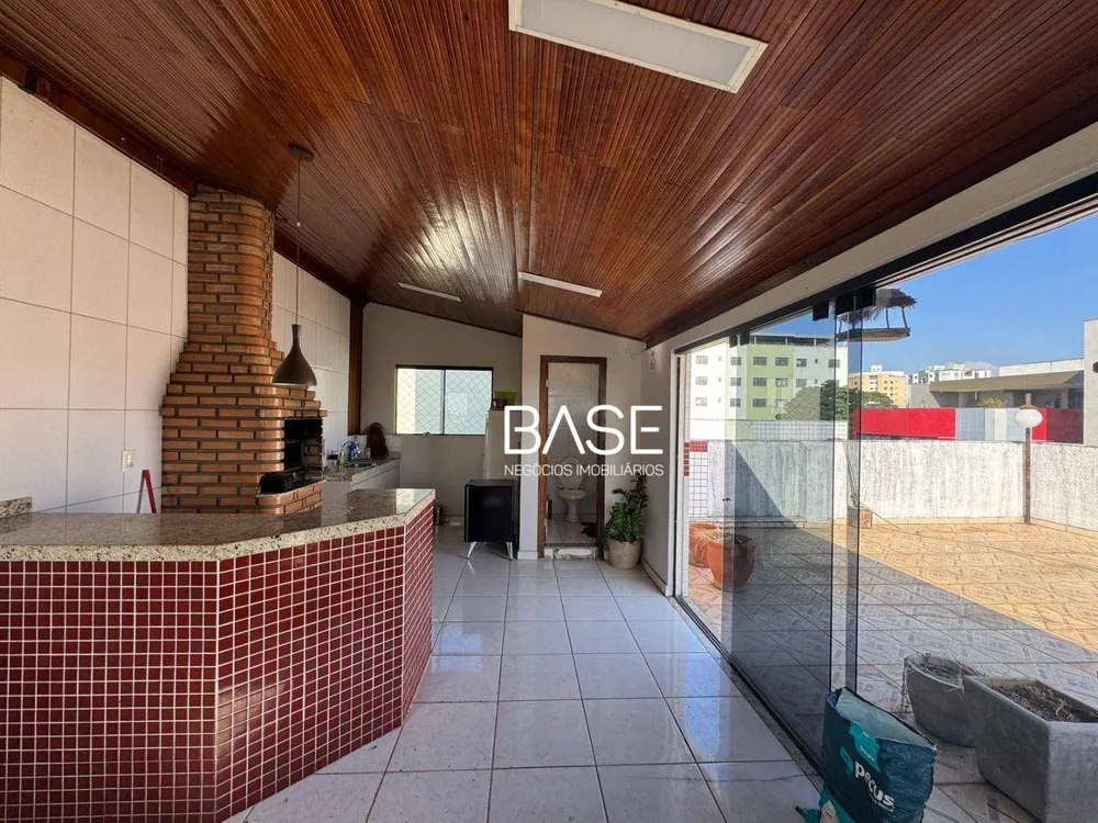 Cobertura, 3 quartos, 200 m² - Foto 1
