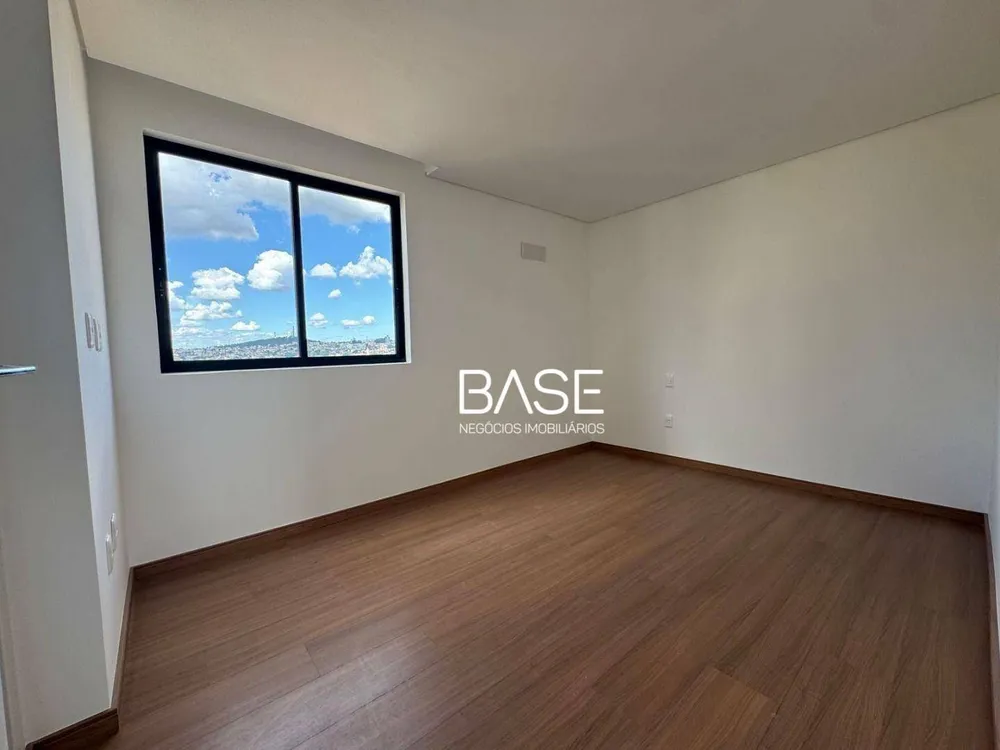 Cobertura, 3 quartos, 200 m² - Foto 2