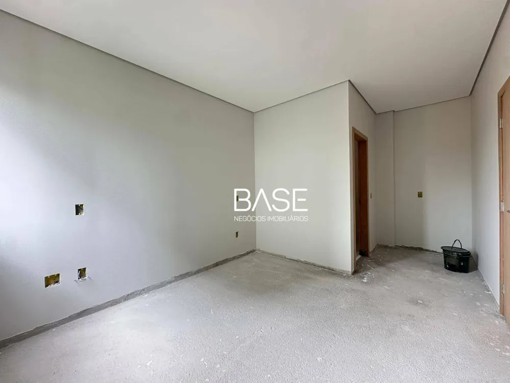 Apartamento, 3 quartos, 100 m² - Foto 1