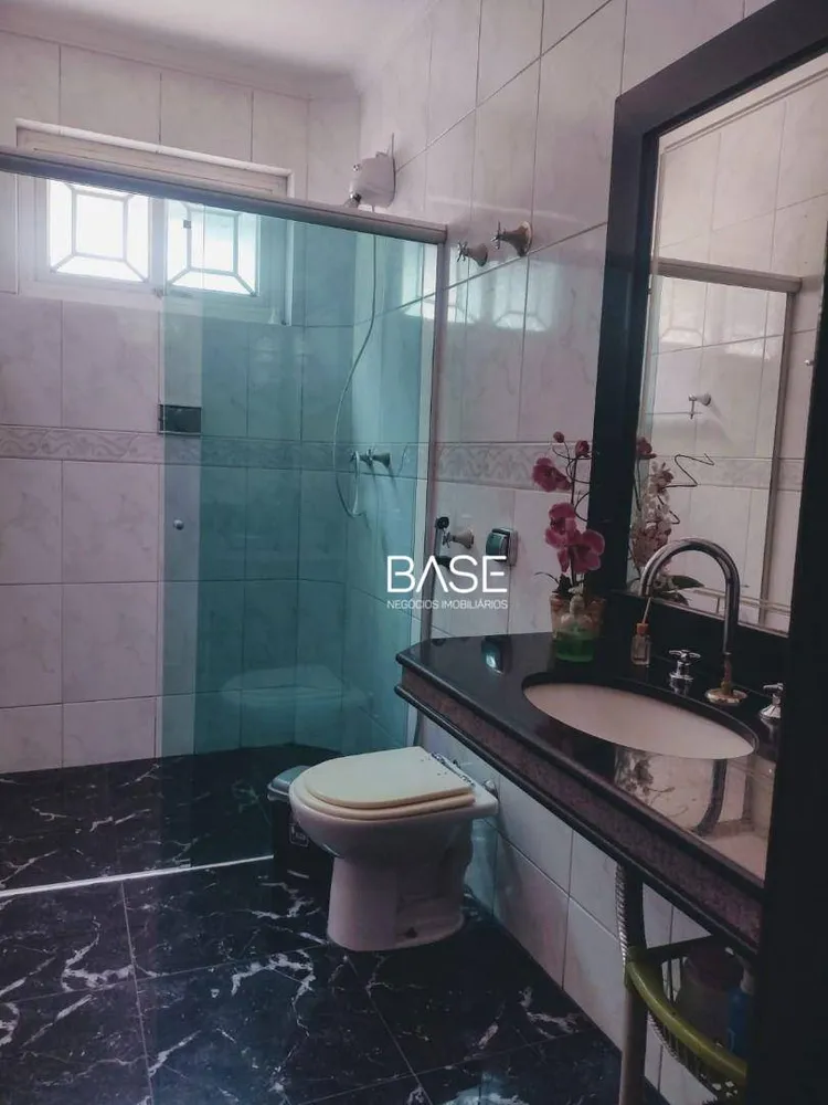 Casa, 3 quartos, 240 m² - Foto 8