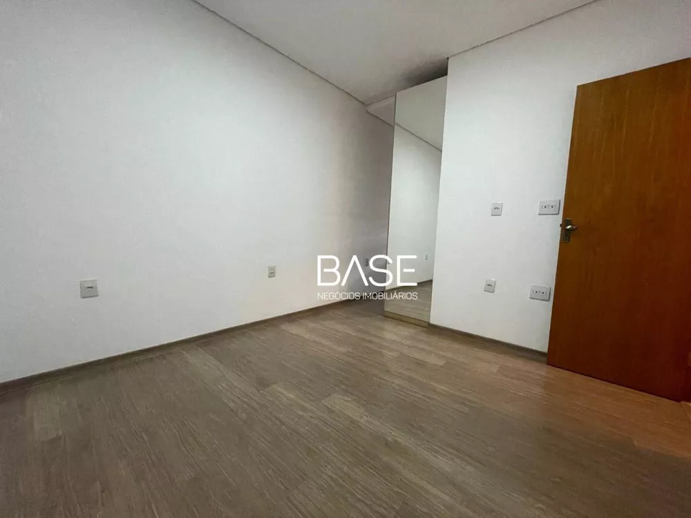 Apartamento, 3 quartos, 100 m² - Foto 2