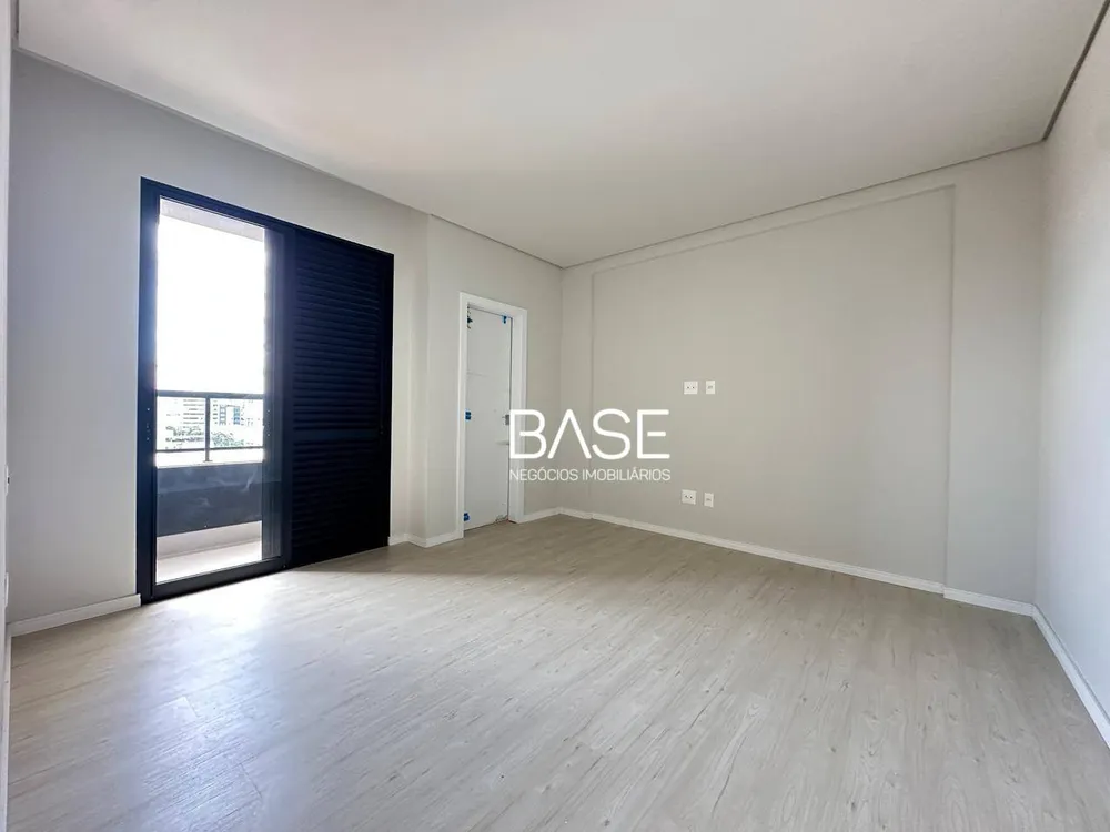 Apartamento, 3 quartos, 115 m² - Foto 3