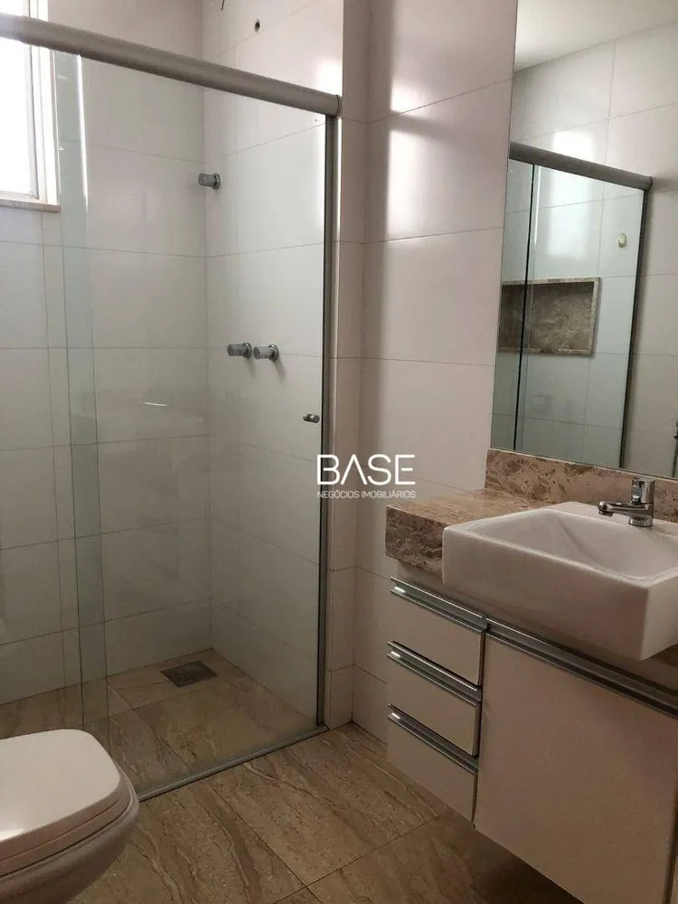 Apartamento, 3 quartos, 130 m² - Foto 1