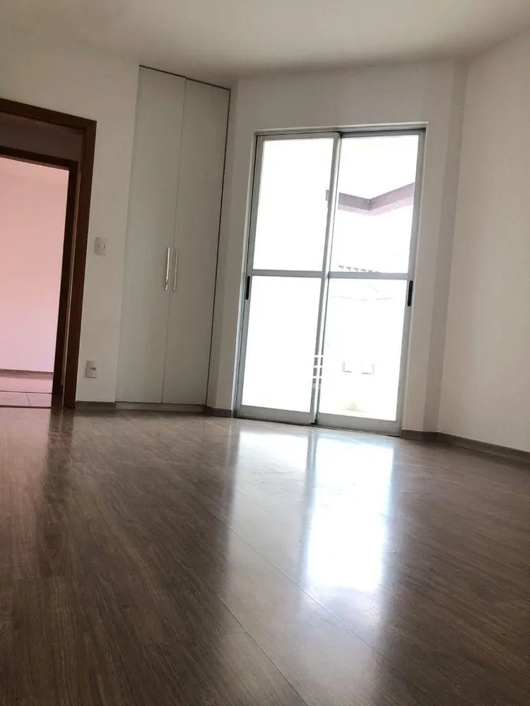Apartamento, 3 quartos, 130 m² - Foto 4