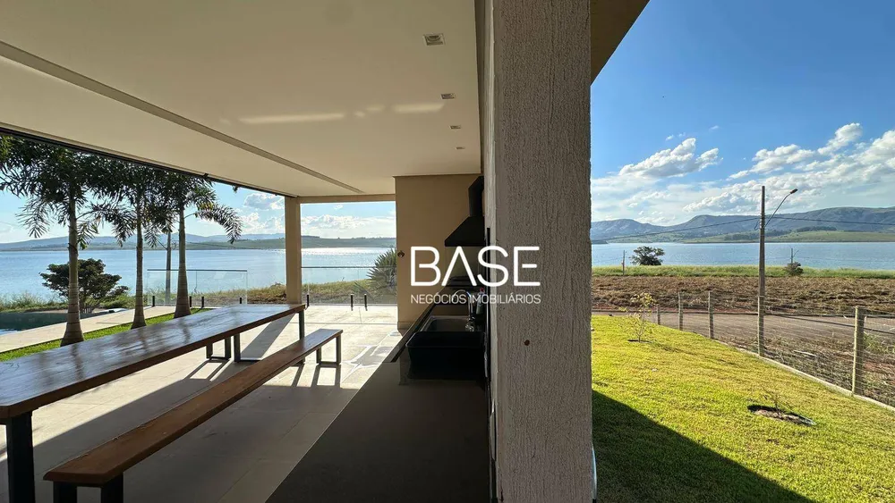 Casa, 4 quartos, 350 m² - Foto 1