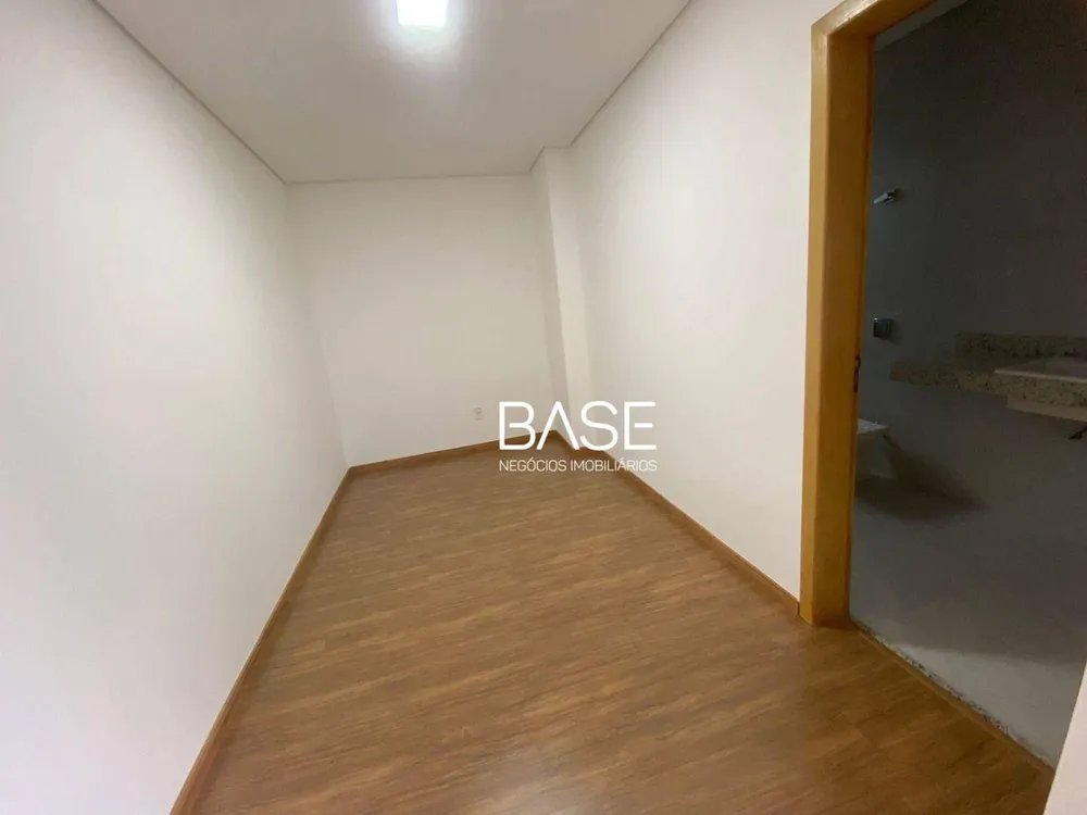 Apartamento, 4 quartos, 248 m² - Foto 2
