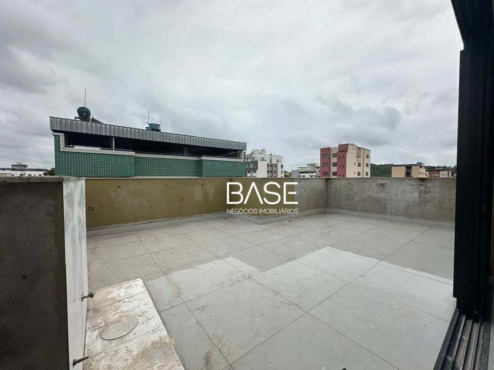 Cobertura, 3 quartos, 200 m² - Foto 2
