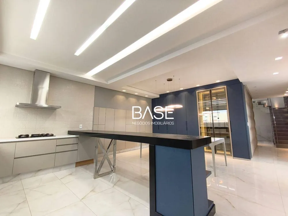 Cobertura, 4 quartos, 377 m² - Foto 1