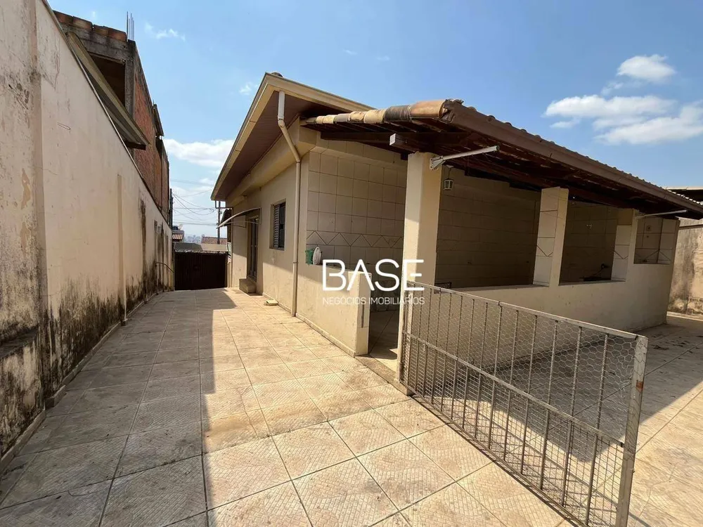 Casa, 3 quartos, 130 m² - Foto 1