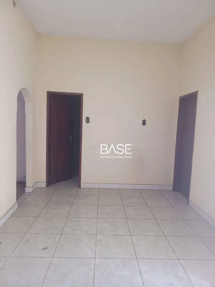 Casa, 4 quartos, 168 m² - Foto 1