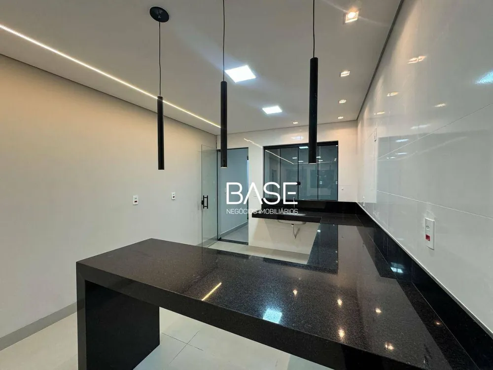 Casa, 3 quartos, 179 m² - Foto 3