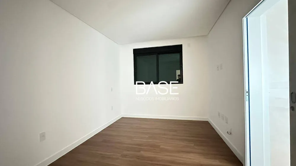 Apartamento, 4 quartos, 200 m² - Foto 2