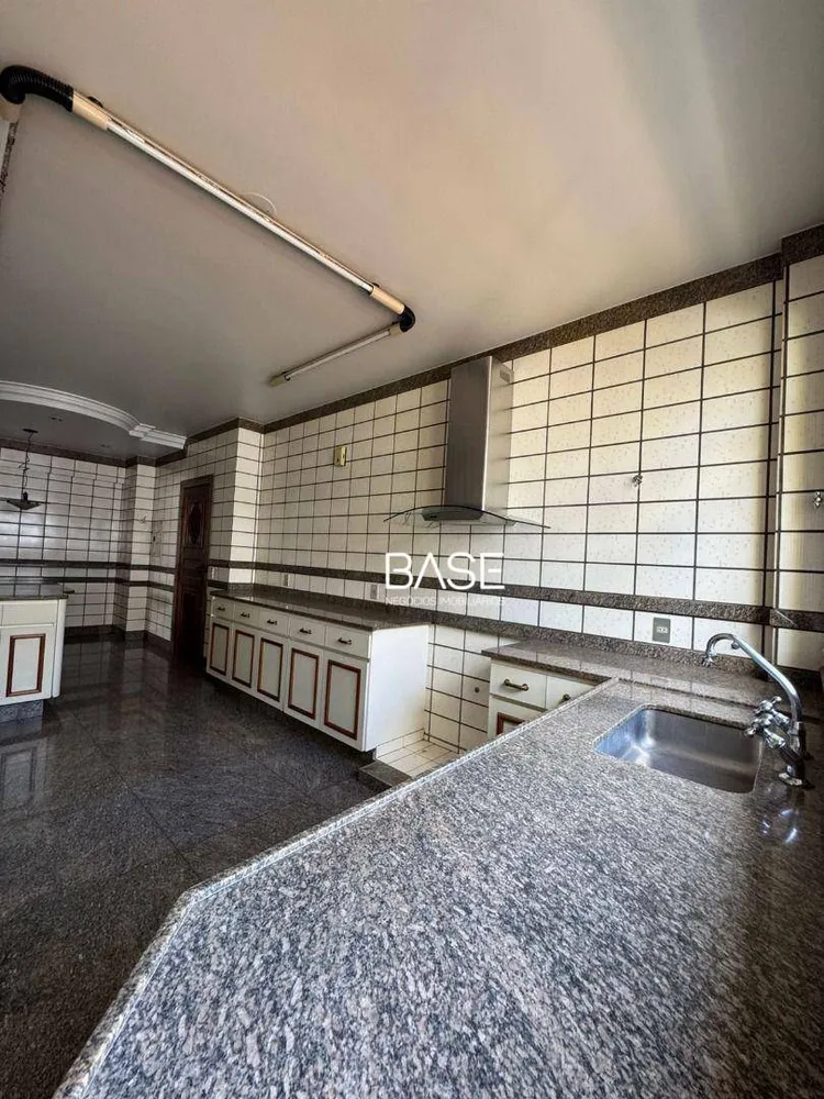 Apartamento, 3 quartos, 190 m² - Foto 3