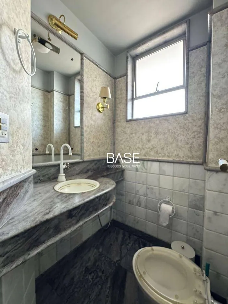 Apartamento, 3 quartos, 190 m² - Foto 2