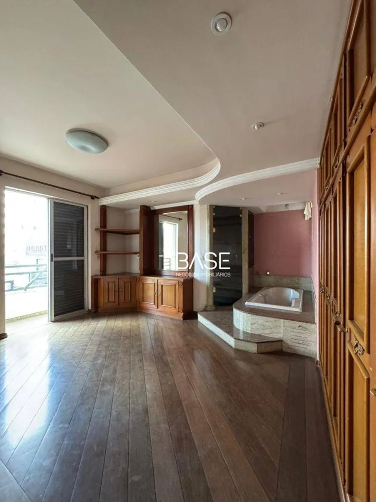 Apartamento, 3 quartos, 190 m² - Foto 9