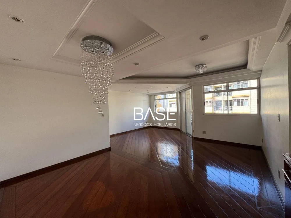 Apartamento, 3 quartos, 195 m² - Foto 1