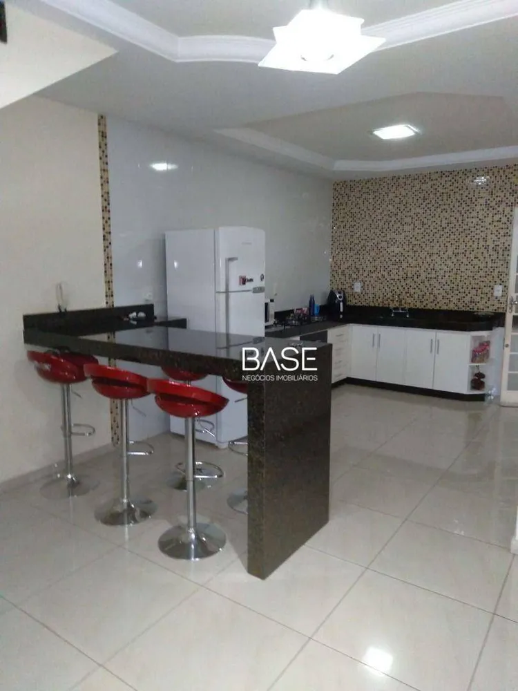 Apartamento, 3 quartos, 233 m² - Foto 8