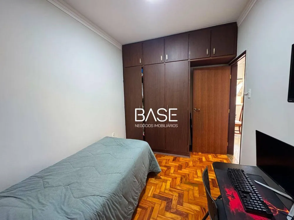 Casa, 3 quartos, 210 m² - Foto 2