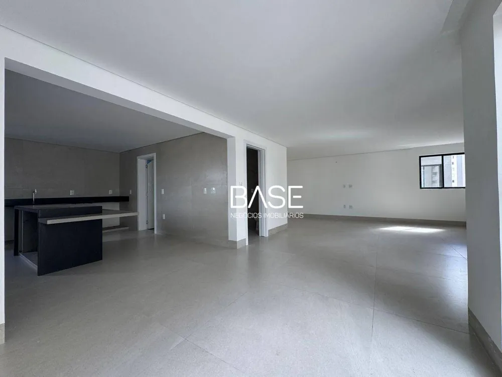Apartamento, 3 quartos, 172 m² - Foto 1